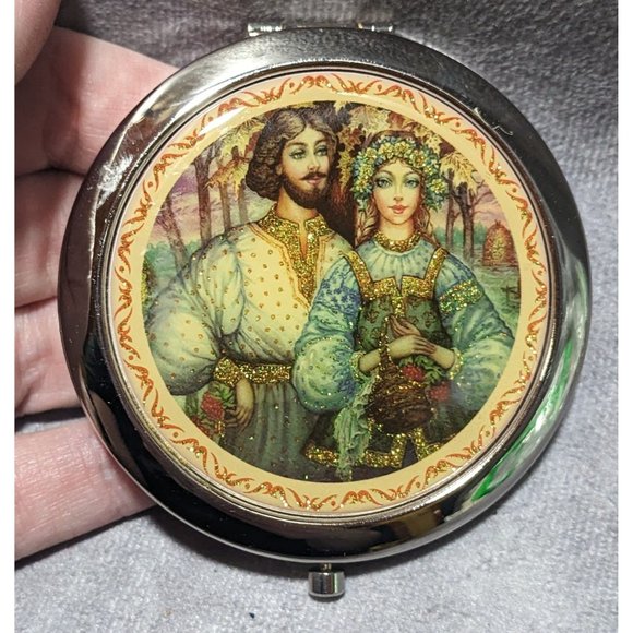 Vintage Cindy Russian Couple Double Compact Mirror - Picture 5 of 8